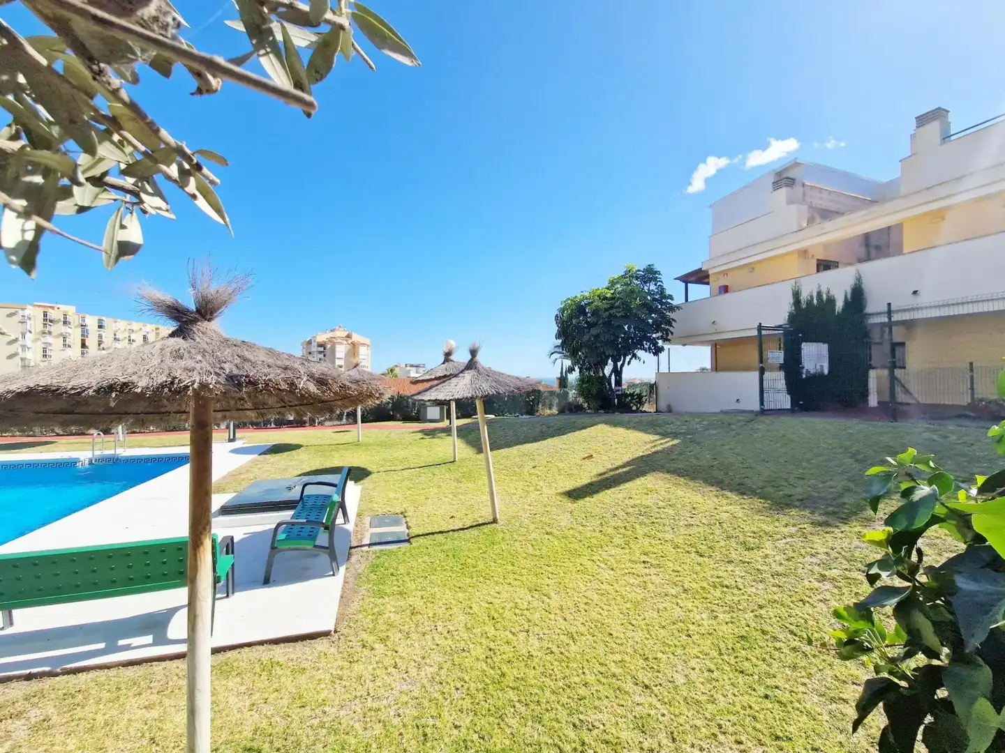 Garden of Flat for sale in Rincón de la Victoria  with Air Conditioner, Heating and Private garden