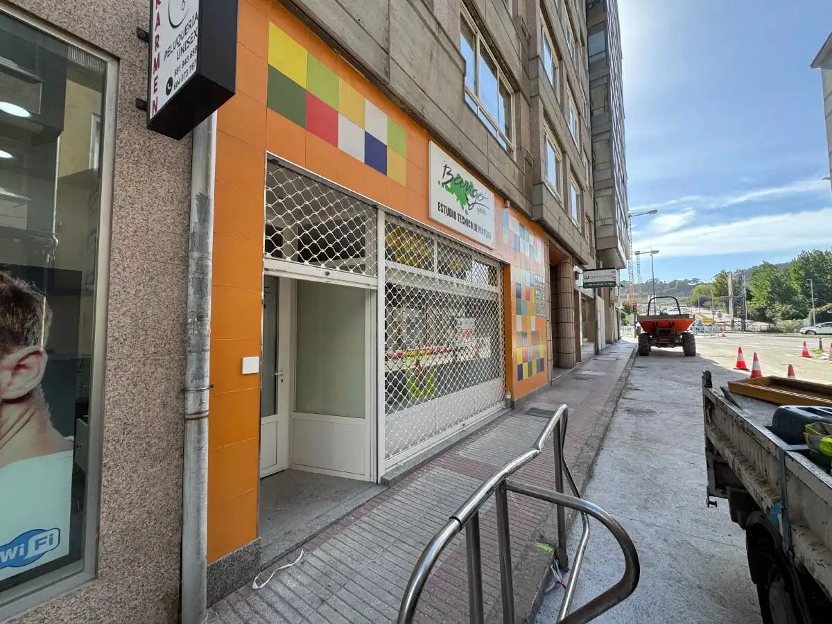 Local comercial en venda a Peruleiro, imagen 8