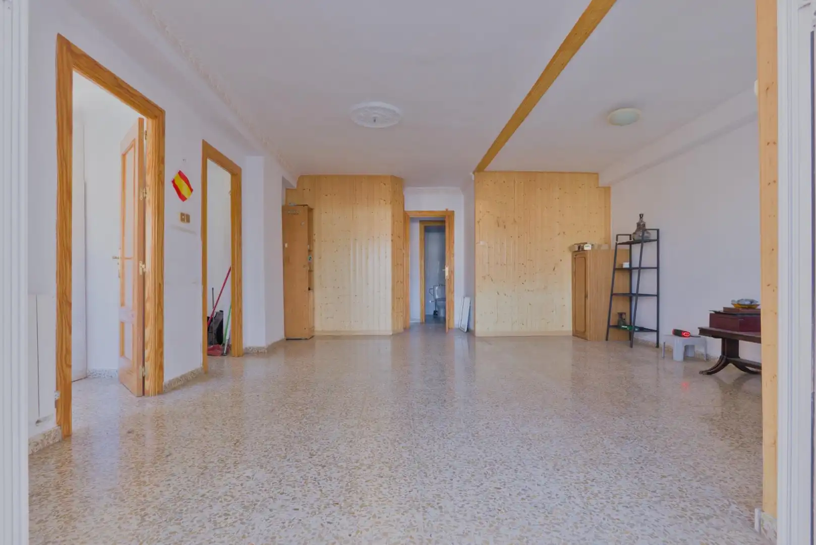 Flat for sale in Granada  with Heating