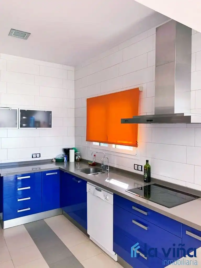 Cuina de Casa o xalet en venda en Humilladero amb Aire condicionat, Calefacció i Terrassa
