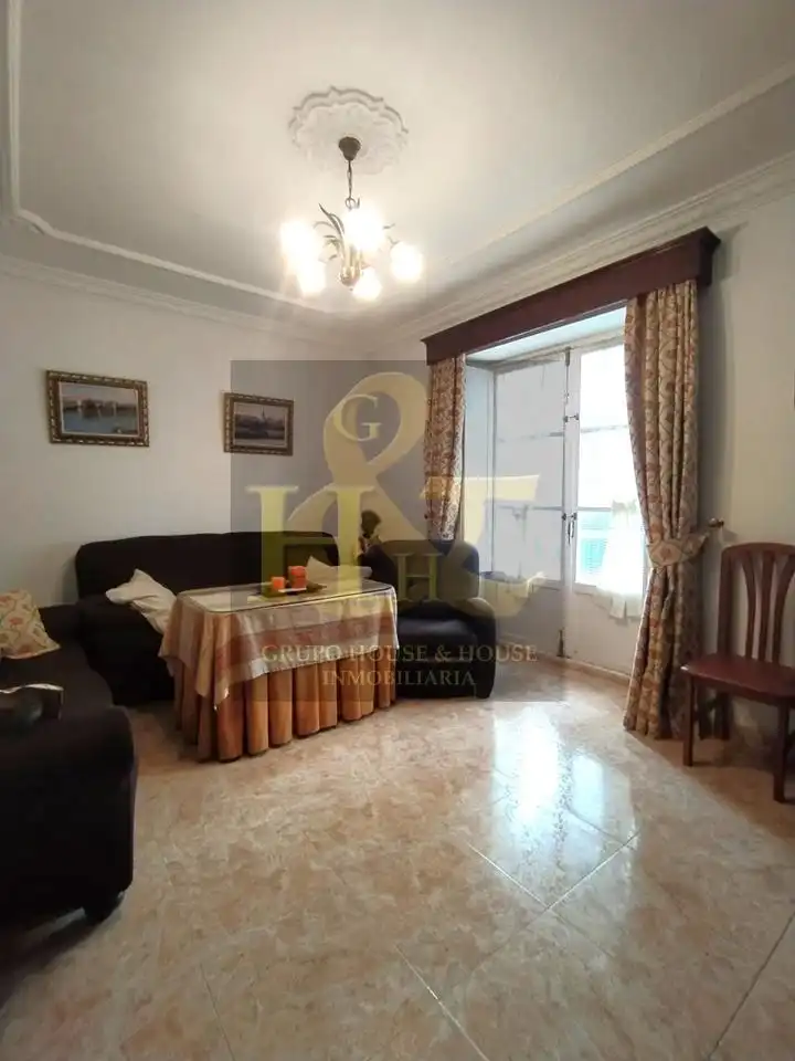 Sala d'estar de Pis en venda en Sanlúcar de Barrameda amb Balcó