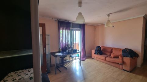 Foto 2 de Piso en venta en Constantinoble, El Besós i el Maresme, Barcelona Capital