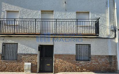 Vista exterior de Casa o xalet en venda en El Molar (Madrid)