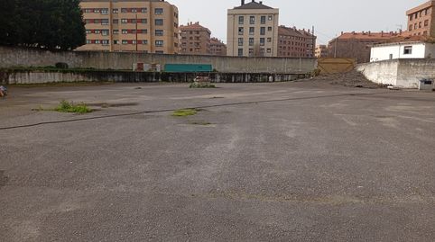 Foto 2 de Residencial en venda a Avenida Argentina, 82, La Calzada, Gijón