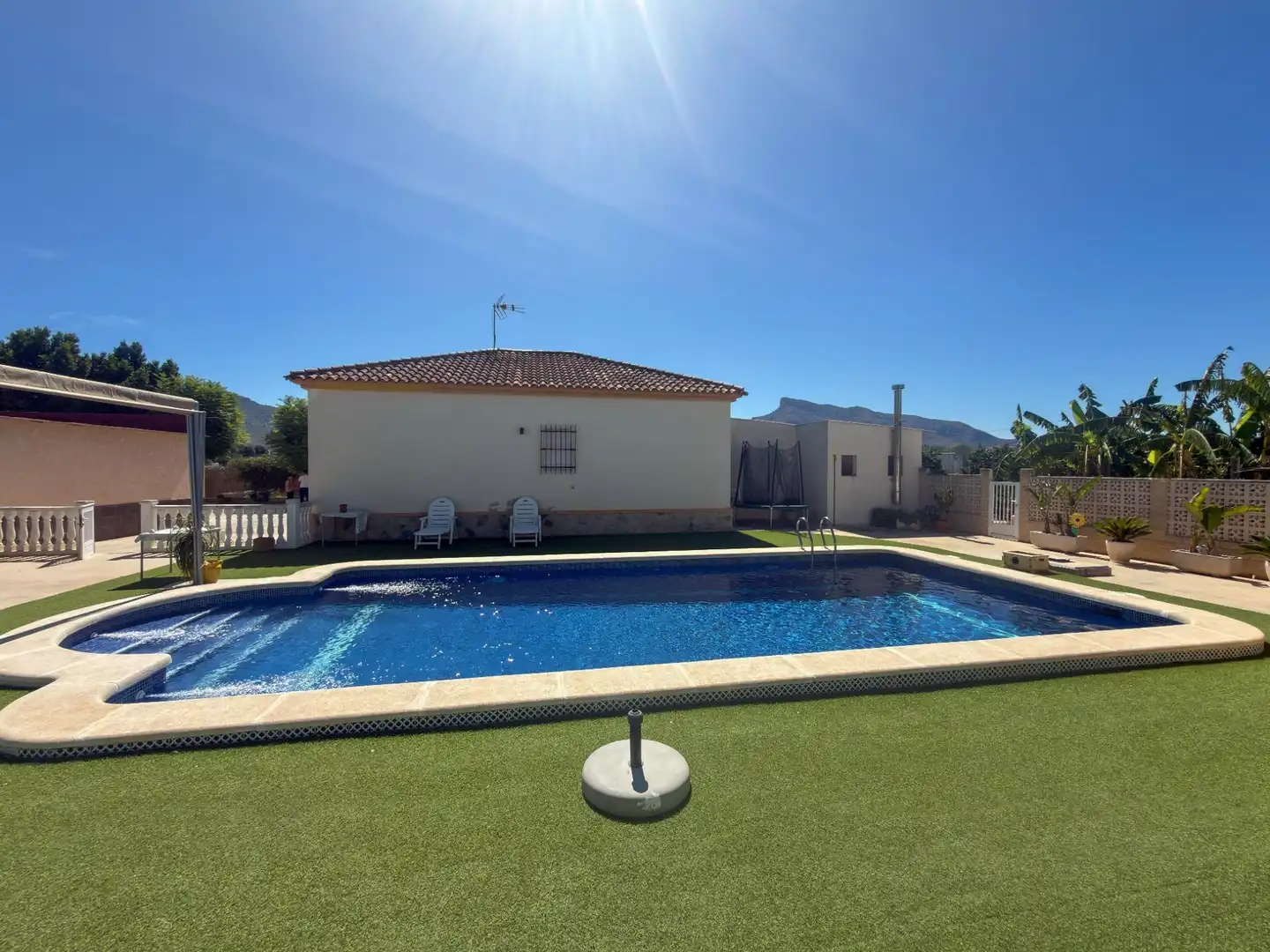 Detached house with pool for sale in Lugar MATANZA 292