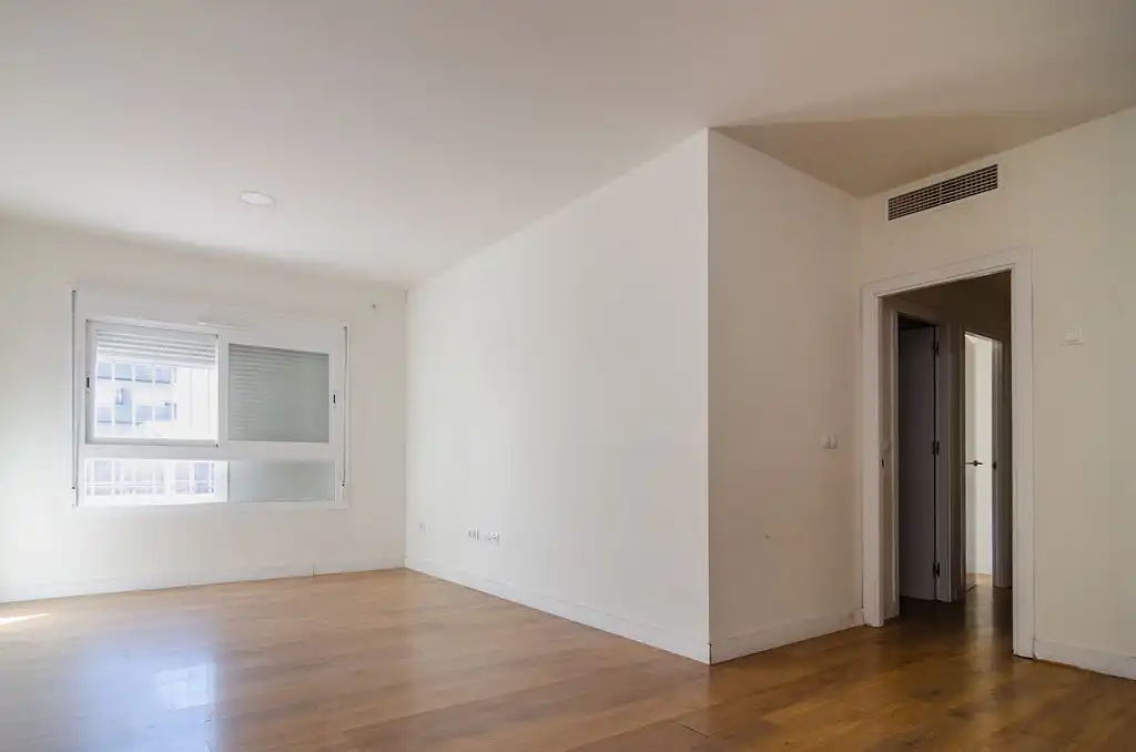 Piso en venta en C/ Dr Santiago Ramón y Cajal, Puertas del sur - Guadabajaque