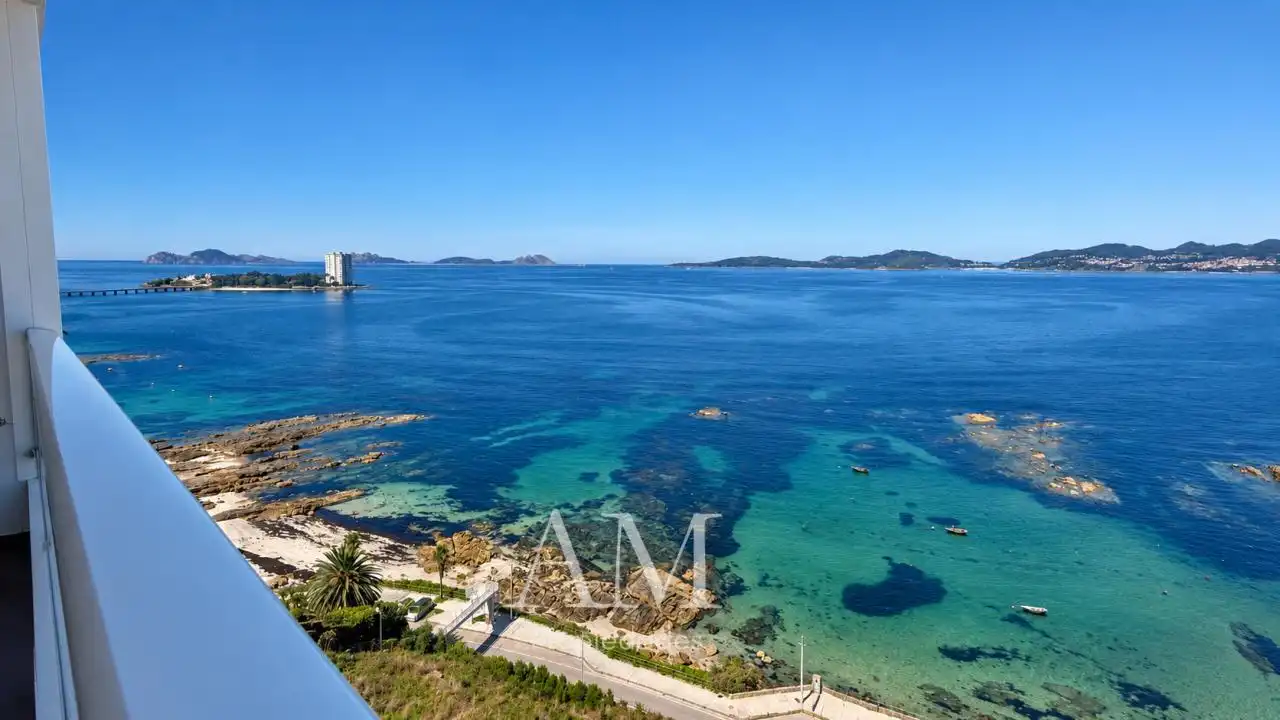 Flat for sale in Coruxo, Coruxo - Oia - Saiáns