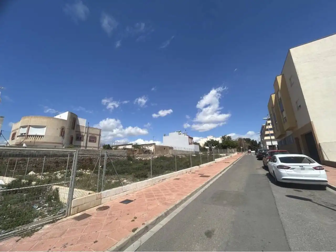 Vista exterior de Residencial en venda en Almería