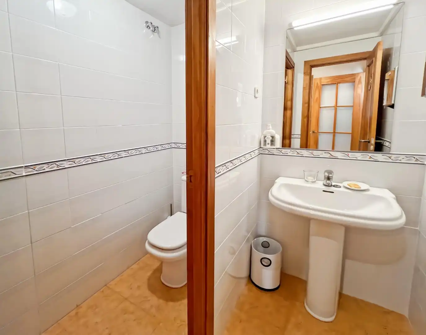 Bathroom of Country homes for sale in Buitrago del Lozoya  with Air Conditioner and Alarm