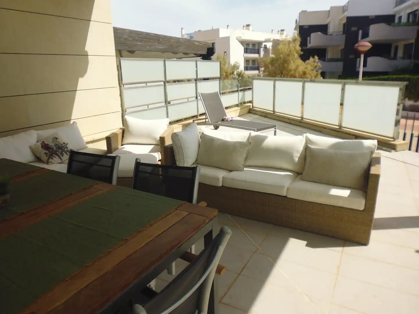 Bungalow amb piscina en venda a Los Arenales del Sol, imagen 3
