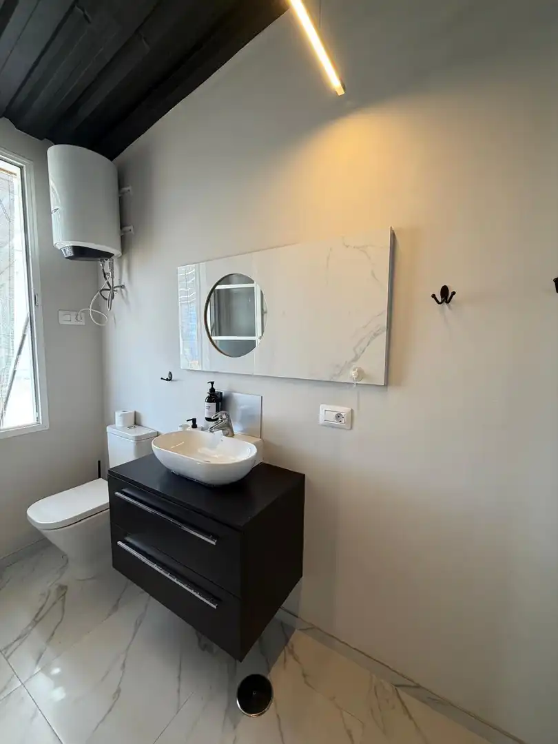 Bany de Apartament de lloguer en El Rosario amb Terrassa i Moblat