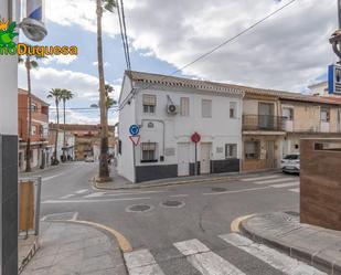 Vista exterior de Casa o xalet en venda en Jun amb Calefacció, Terrassa i Traster