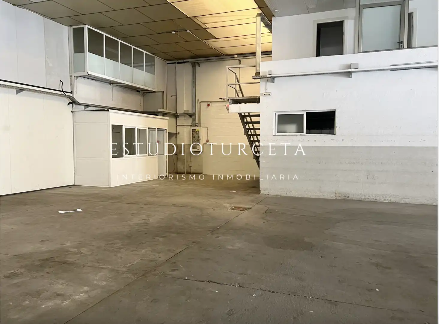 Nau industrial en venda a Carrer de Francesc Vila, 10, Roquetes - Can Magí