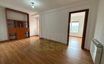 Bedroom of Flat for sale in Oviedo   with Balcony