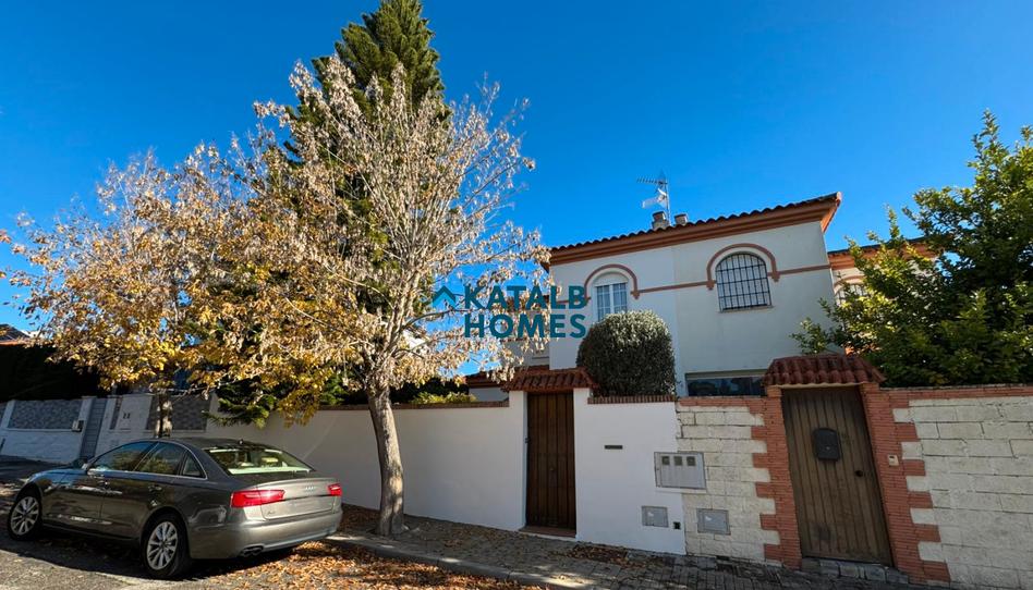 Photo 1 of House or chalet to rent in Gelves, Sevilla