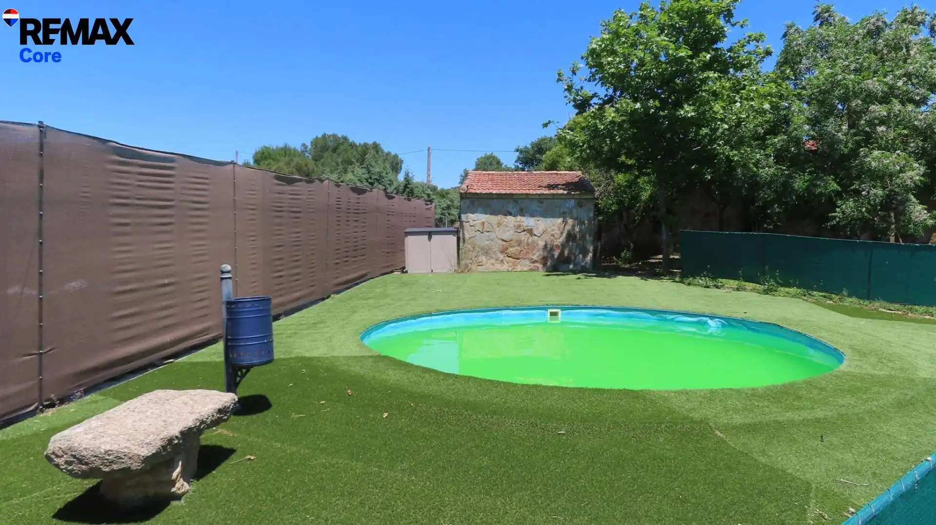 Piscina de Casa o xalet en venda en Villar del Rey amb Aire condicionat, Calefacció i Jardí privat