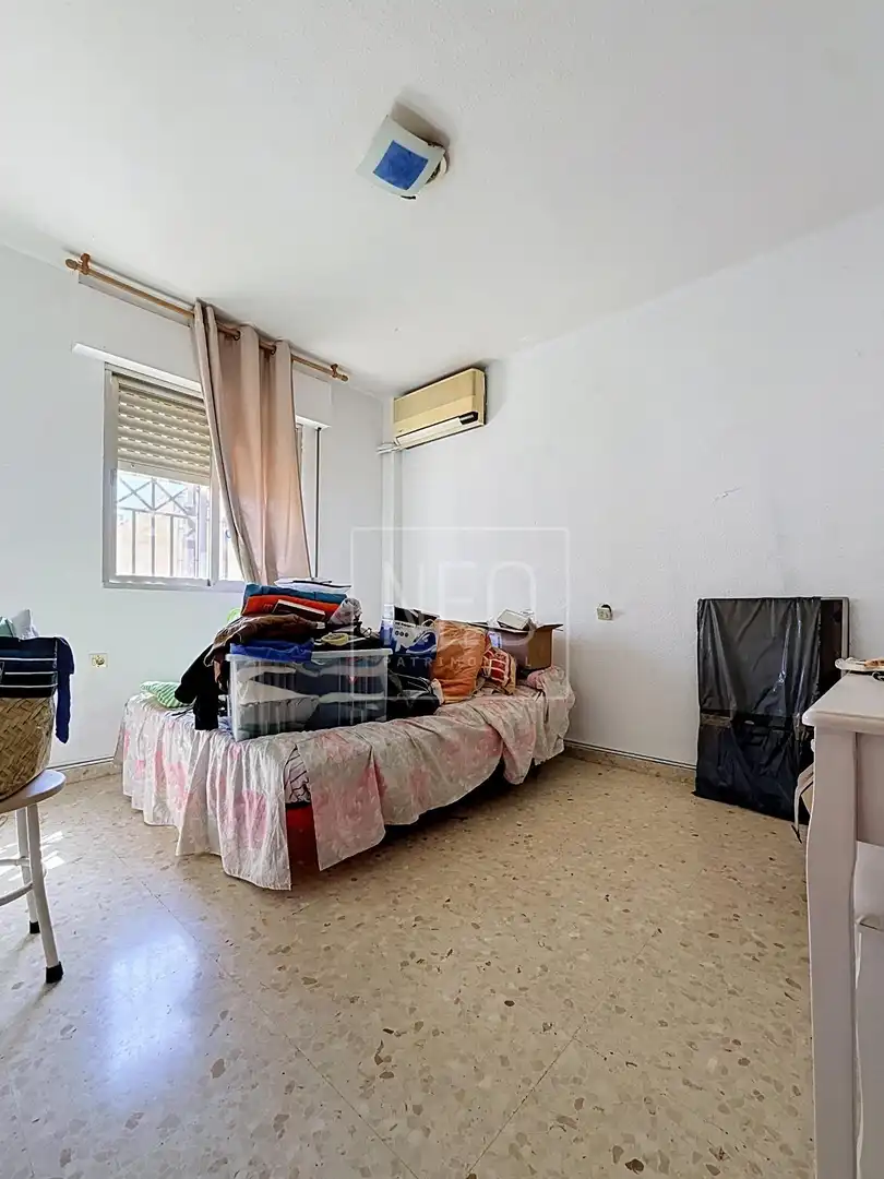Habitación de Casa adosada en venta en Albolote con Aire acondicionado y Balcón