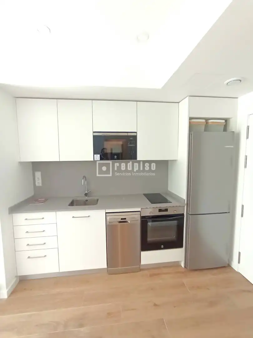 Kitchen of Flat for rent in Madrid  with Heating, Private garden and Terrace