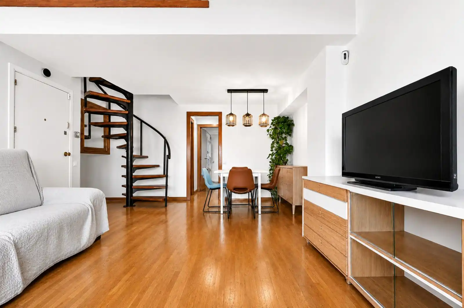 Ático con terraza en venta en plana hospital