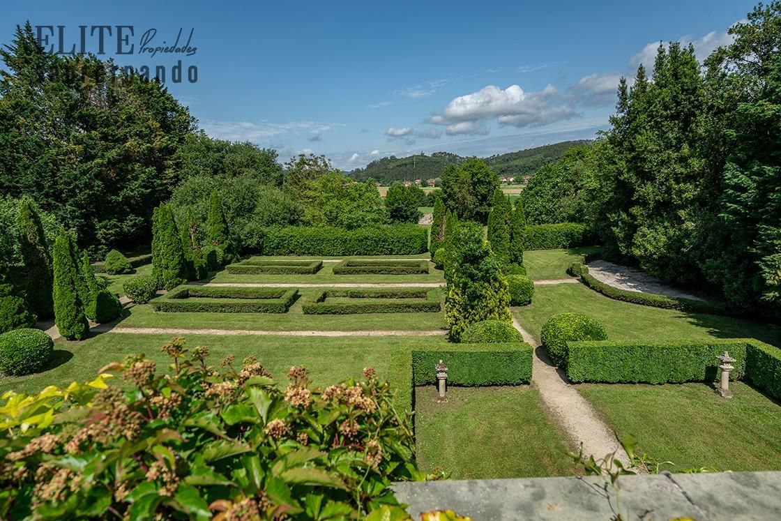 Jardí de Casa o xalet en venda en Bárcena de Cicero amb Calefacció, Jardí privat i Terrassa