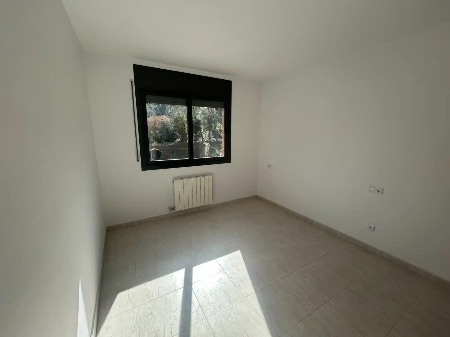Einfamilien-Reihenhaus zum Verkauf in Carrer la Surera, Vallgorguina