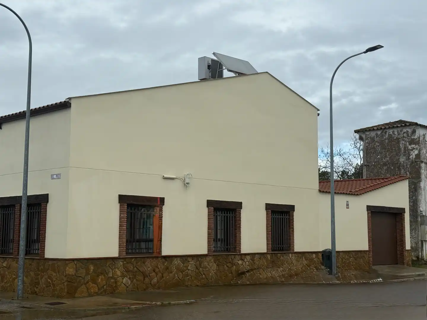 Vista exterior de Casa o xalet en venda en Badajoz amb Aire condicionat, Calefacció i Traster