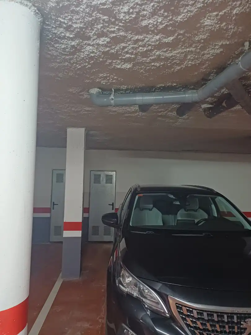 Parkplatz von Erdgeschoss zum Verkauf in Leioa mit Heizung, Privatgarten und Terrasse
