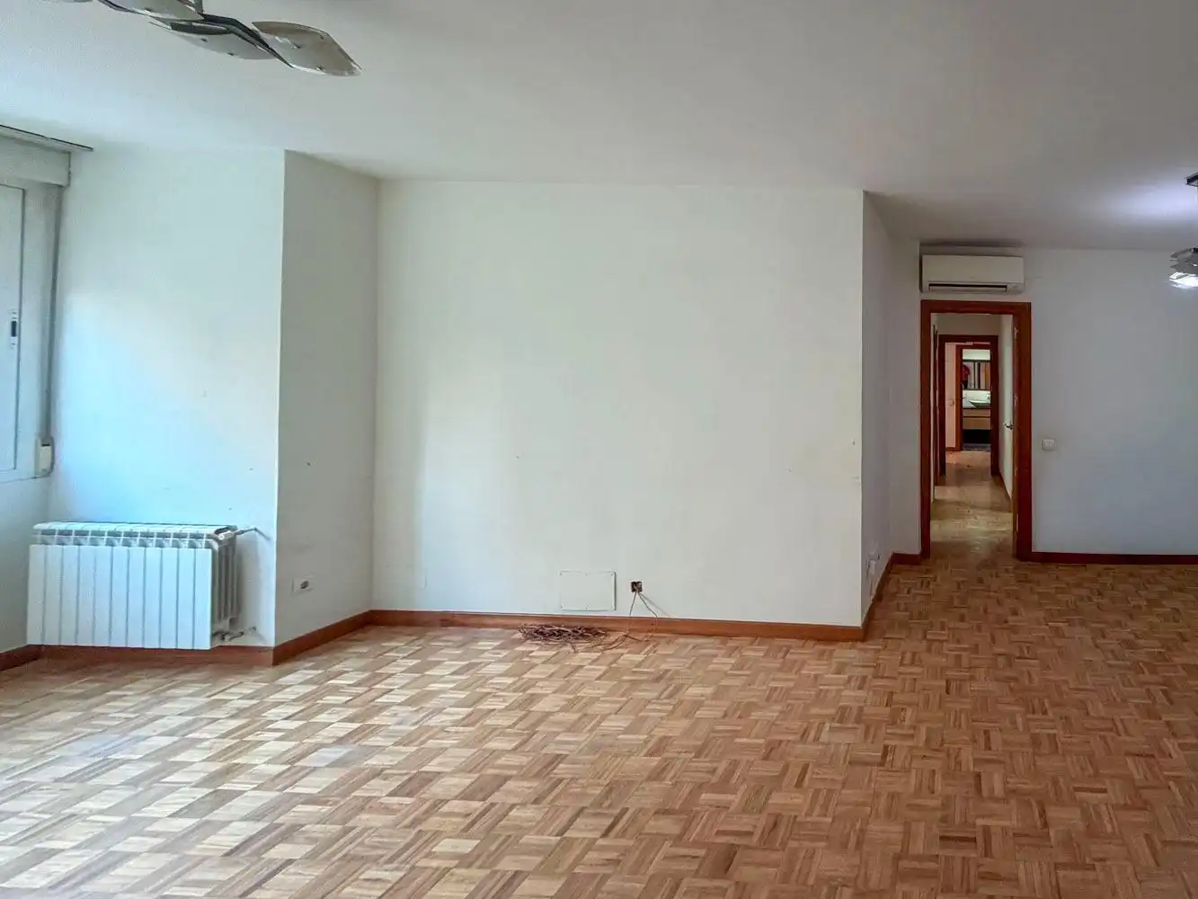 Sala de estar de Piso en venta en Madrid con Aire acondicionado, Calefacción y Parquet