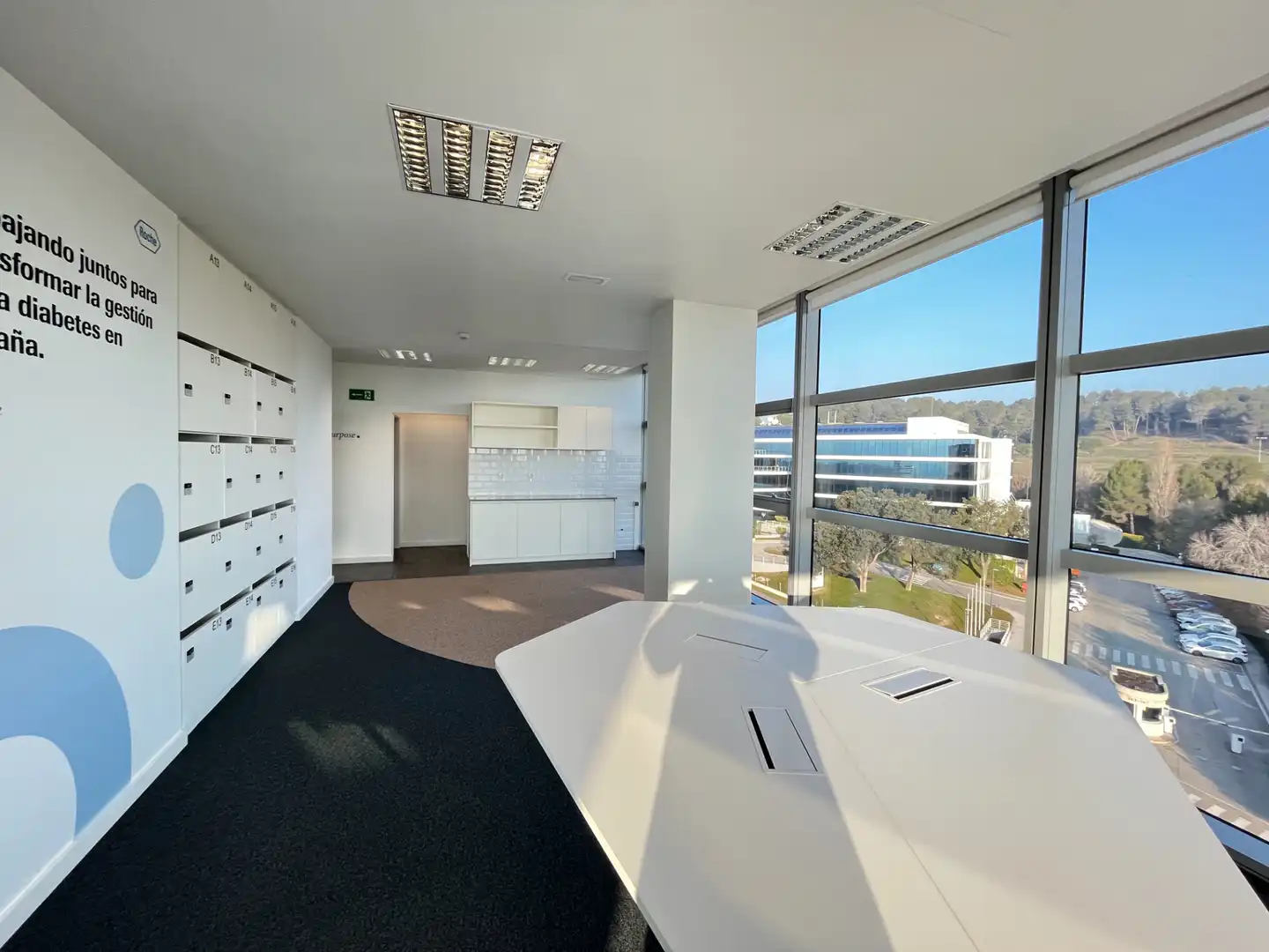 Büro zur Miete in Sant Cugat del Vallès mit Klimaanlage und Heizung