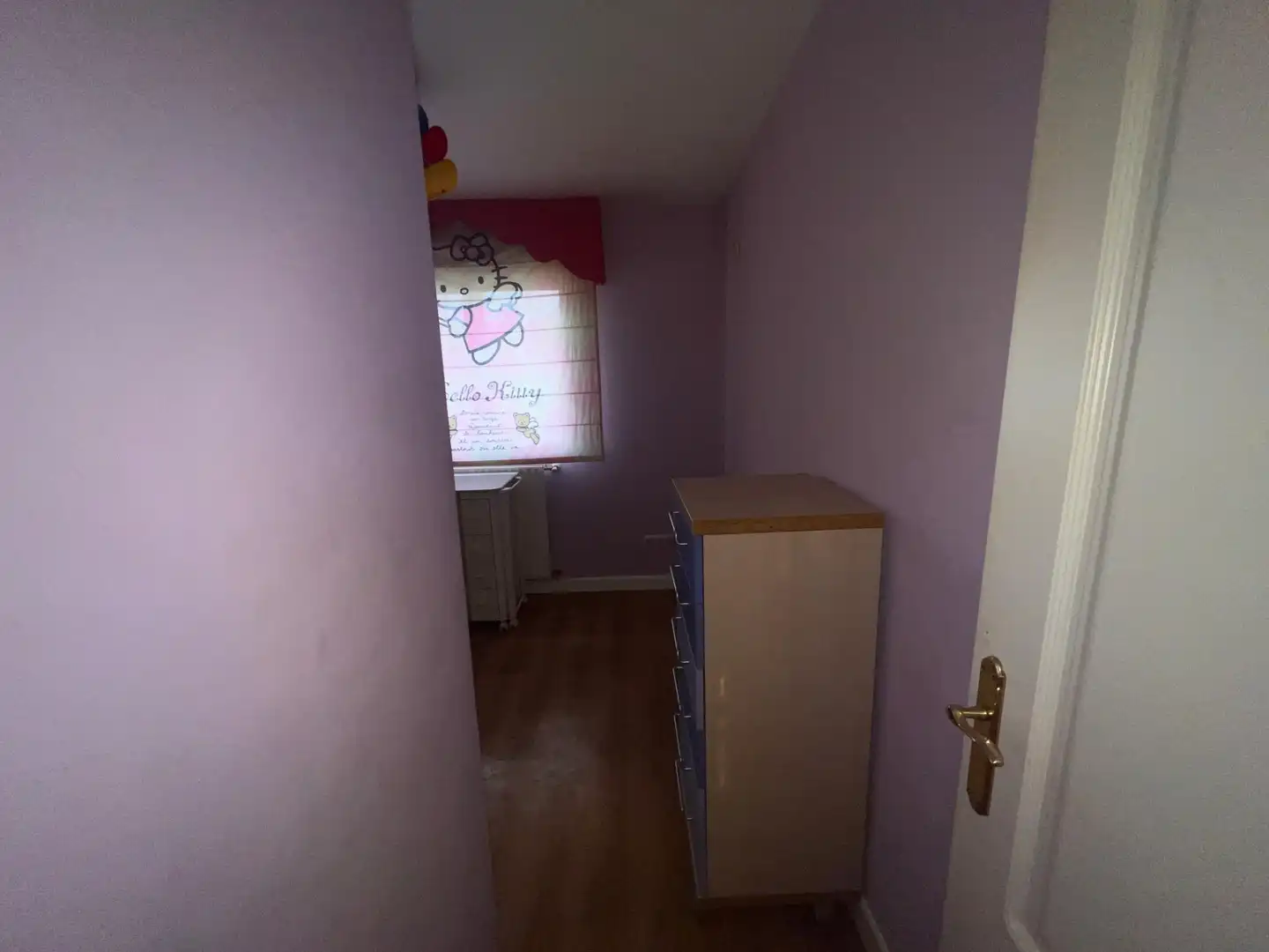 Habitación de Casa adosada en venta en Parla