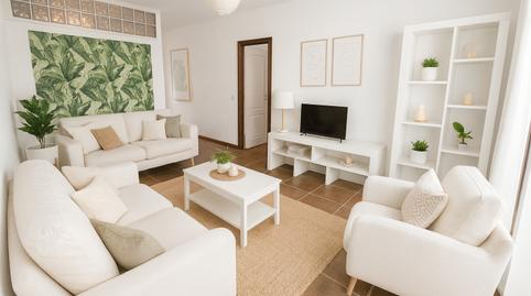 Foto 3 de Casa adosada en venta en Calle Nardo, El Médano, Granadilla de Abona