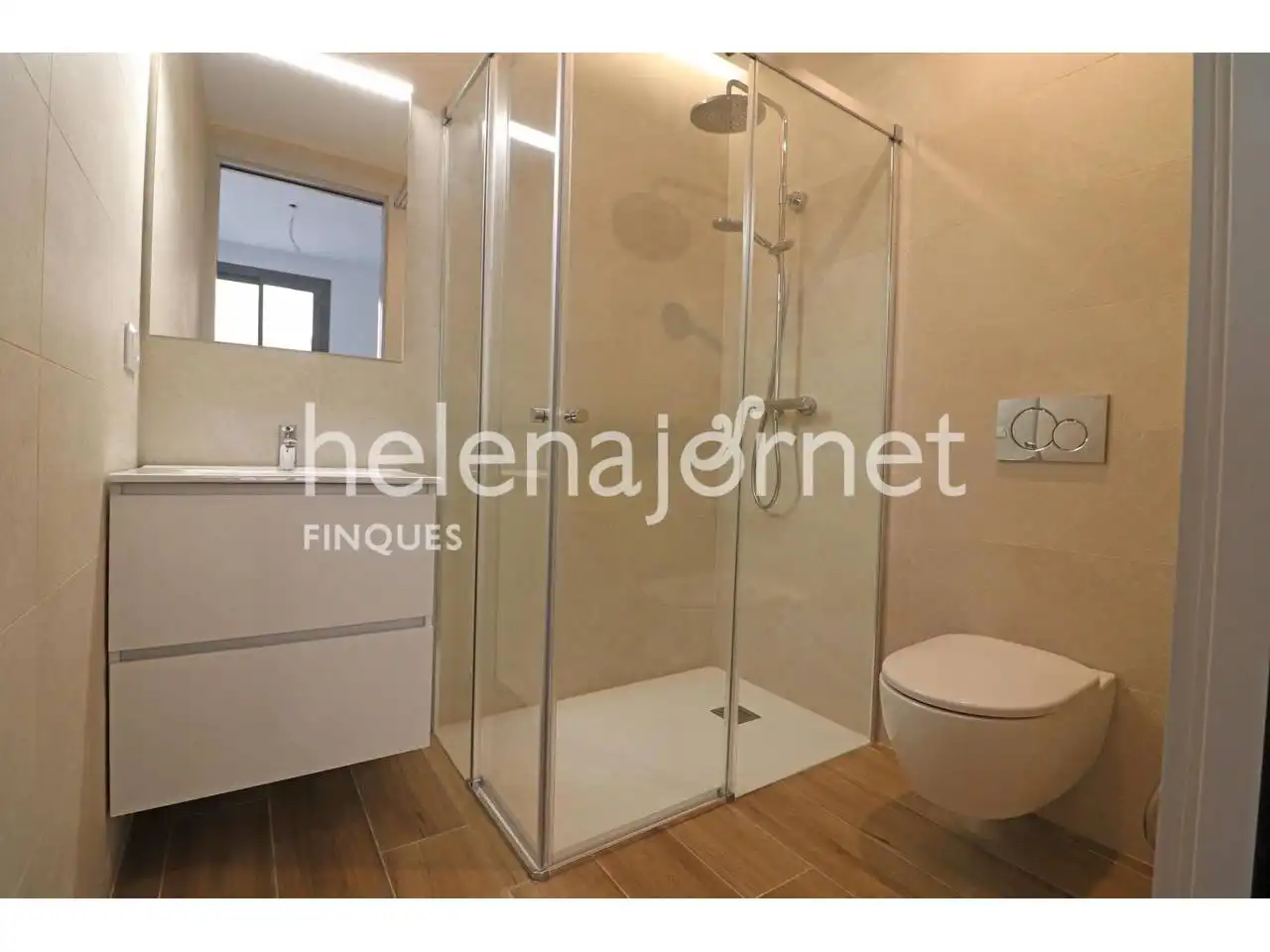 Badezimmer von Wohnung zur Miete in Palamós mit Heizung, Privatgarten und Terrasse
