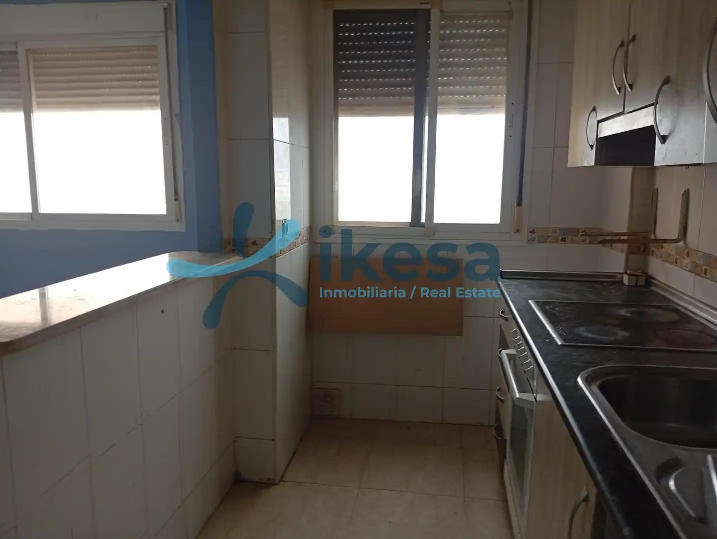 Kitchen of Flat for sale in Roquetas de Mar