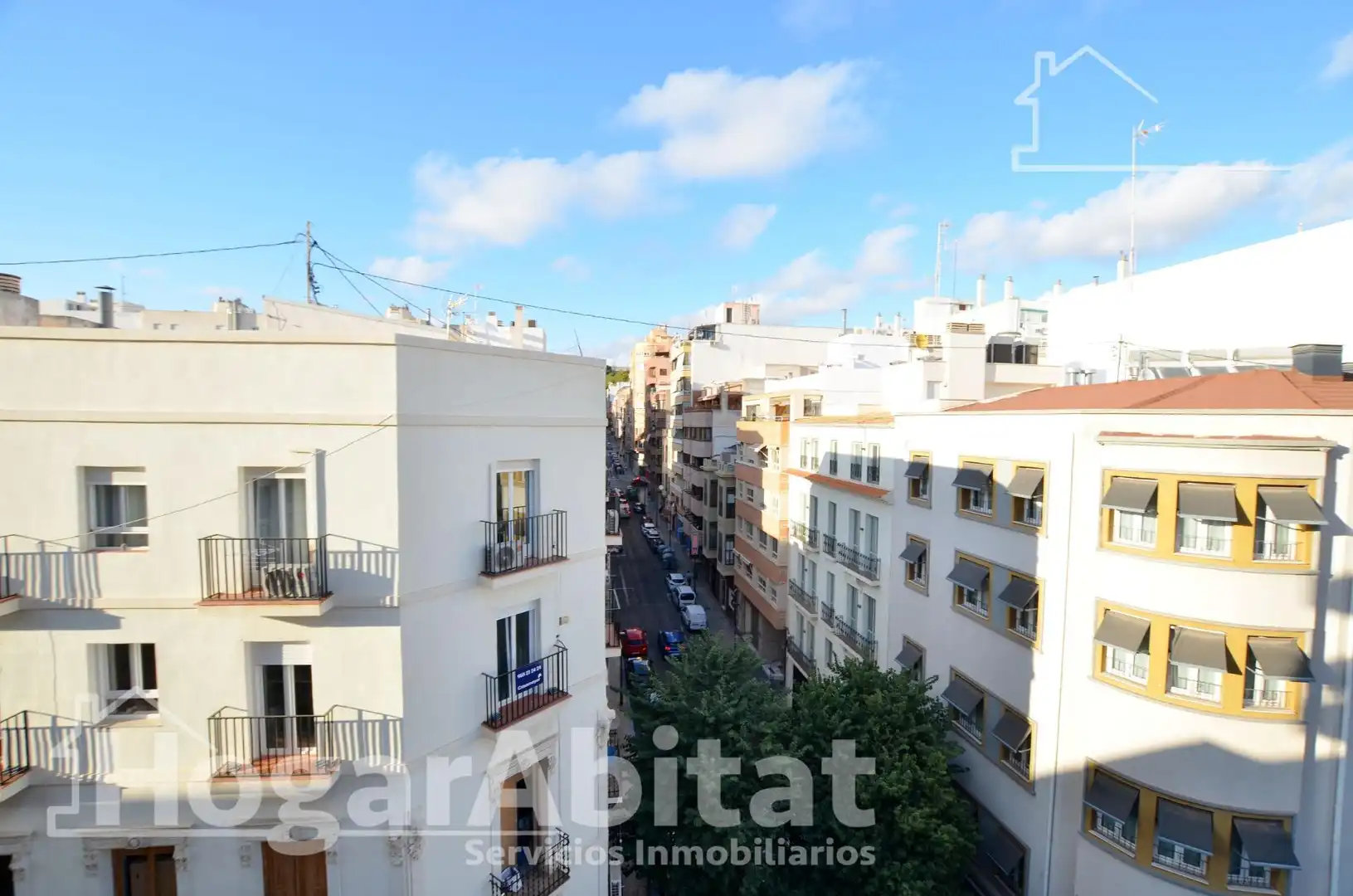 Vista exterior de Pis en venda en Alicante / Alacant amb Aire condicionat, Terrassa i Moblat