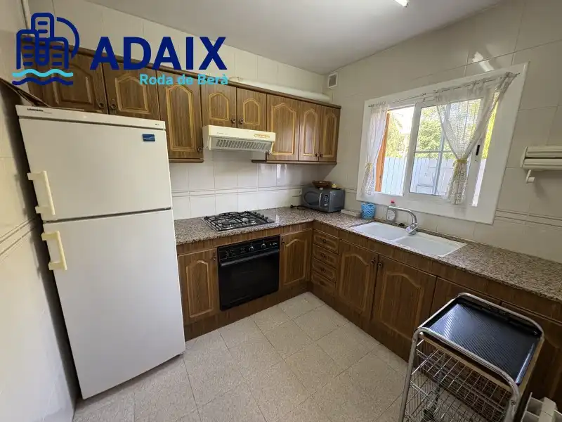 Casa adosada en venta en Roda de Berà