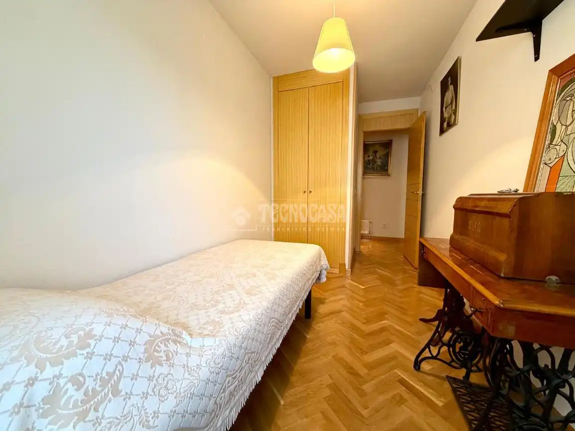 Habitación de Piso en venta en San Martín de la Vega con Calefacción y Trastero