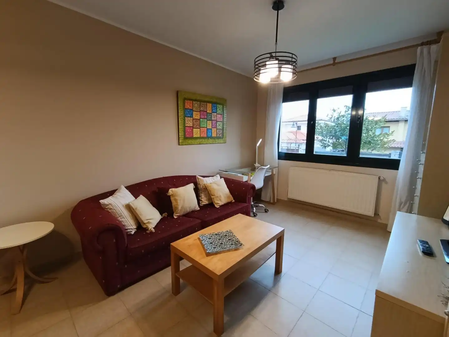 Sala de estar de Piso en venta en Ribadedeva con Calefacción, Trastero y Amueblado