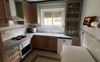 Kitchen of Flat for sale in Linares  with Air Conditioner, Furnished and Oven