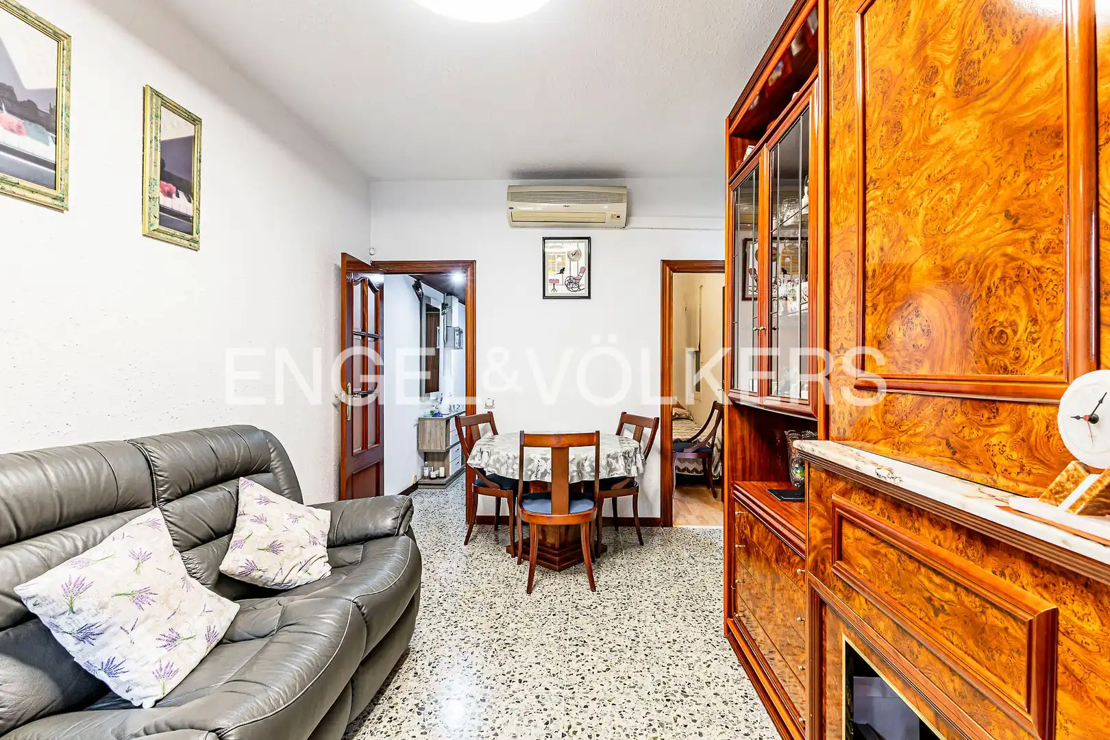 Vista exterior de Piso en venta en Barcelona con Aire acondicionado, Calefacción y Balcón