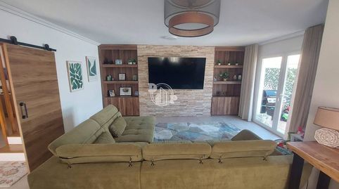 Foto 3 de Casa adosada en venda a Avenida Estocolmo, Rincón Alto, Benidorm