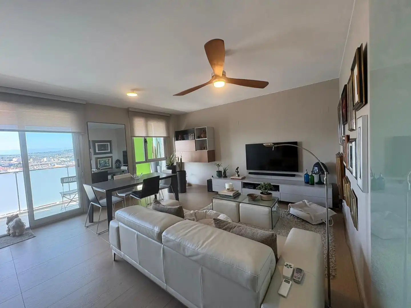 Sala de estar de Apartamento en venta en Vinaròs con Aire acondicionado, Calefacción y Jardín privado