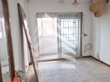Flat with balcony for sale in Calle de Baleares