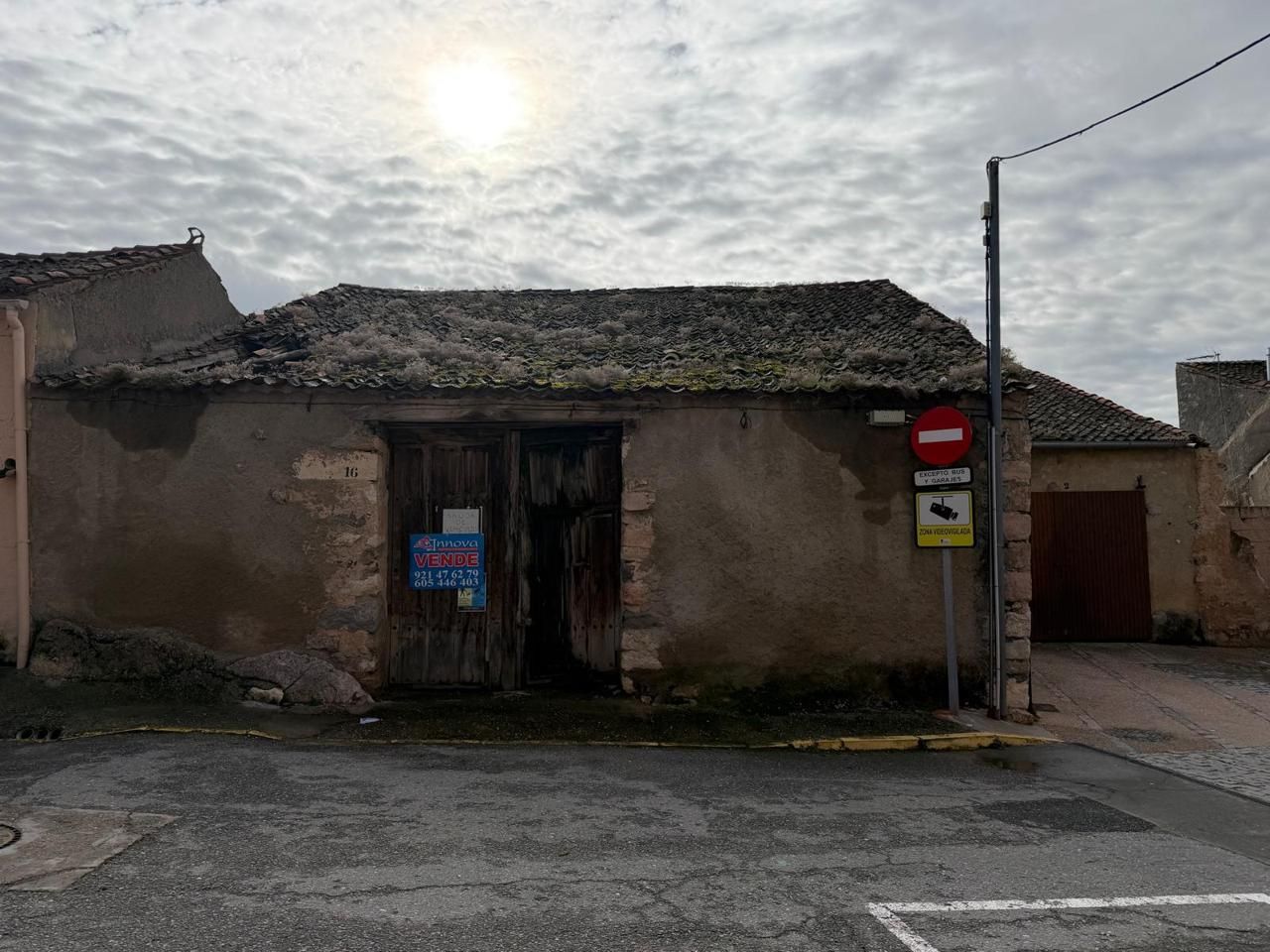 Exterior view of House or chalet for sale in Espirdo