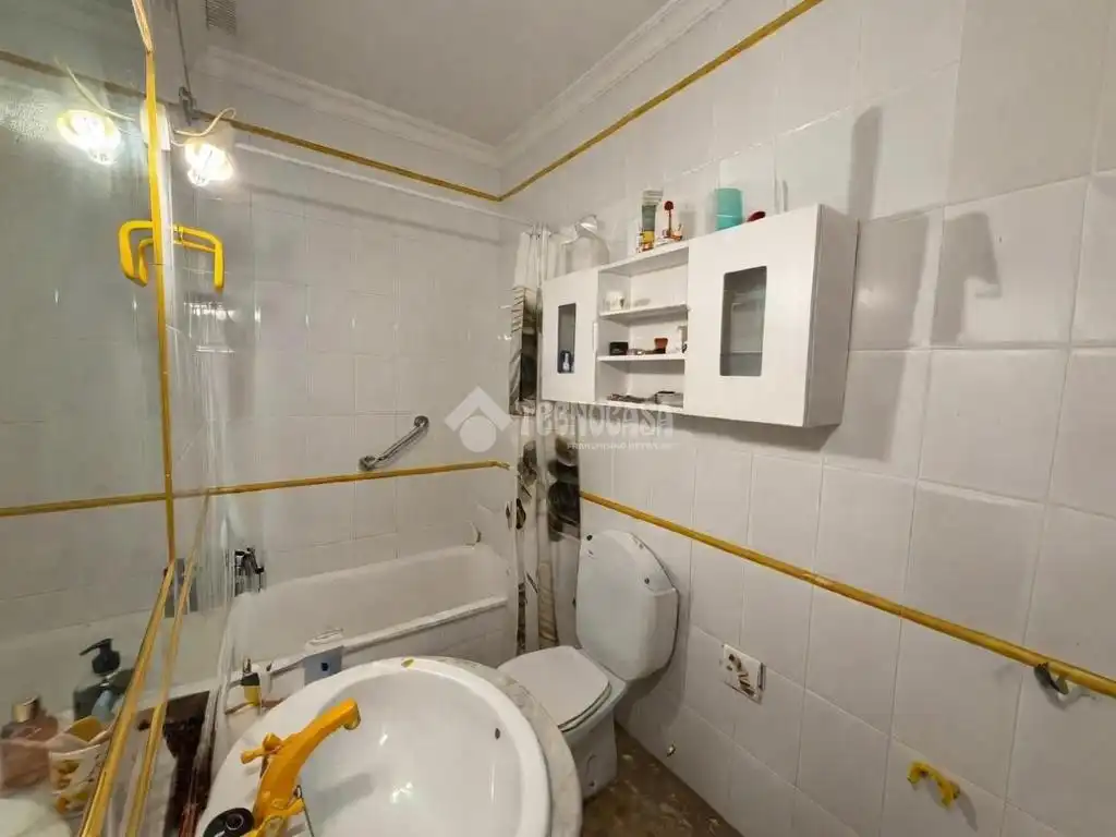 Bathroom of Flat for sale in Isla Cristina  with Air Conditioner, Heating and Terrace
