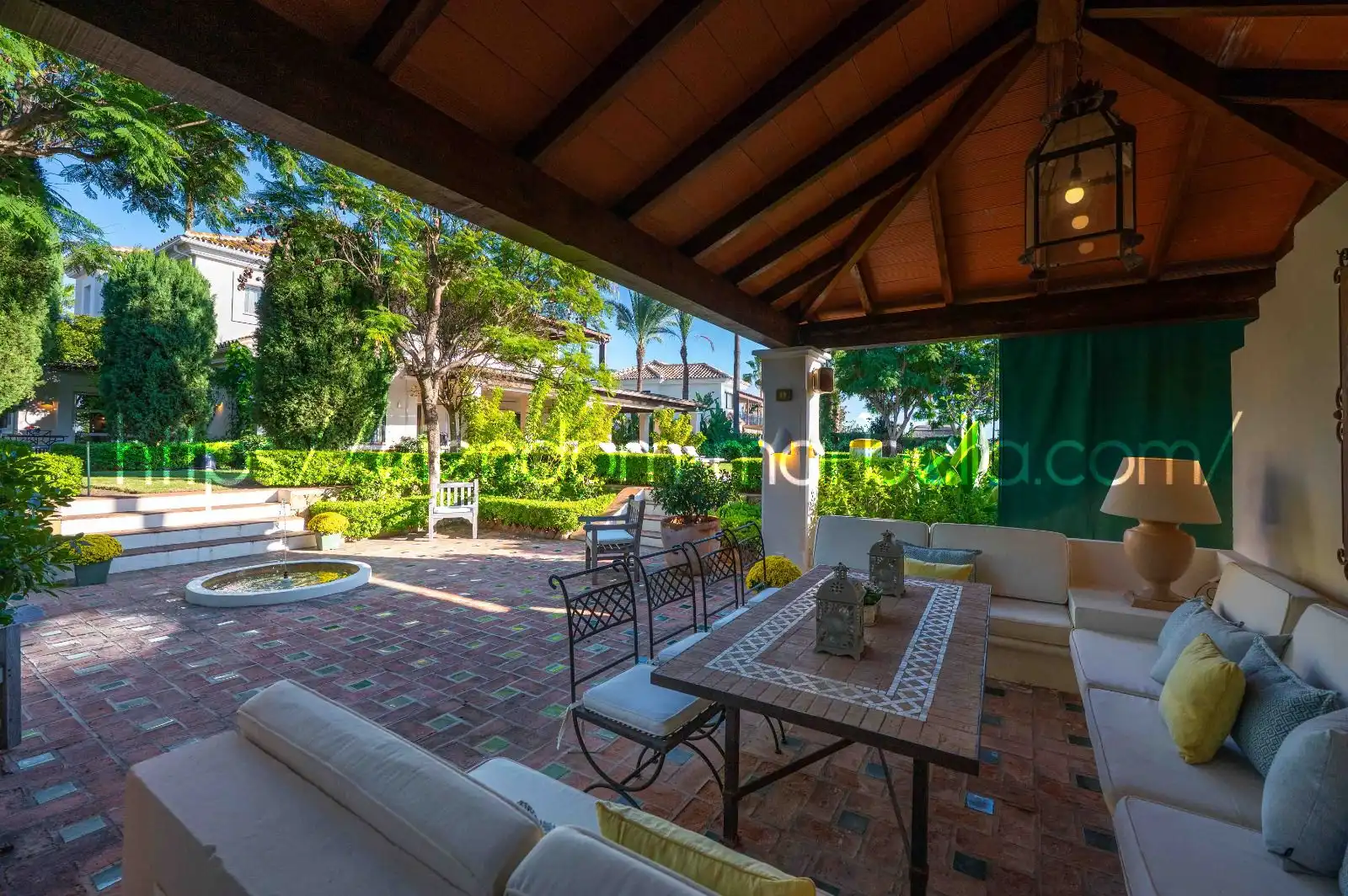 Garten von Haus oder Chalet zum Verkauf in Marbella mit Klimaanlage, Heizung und Privatgarten