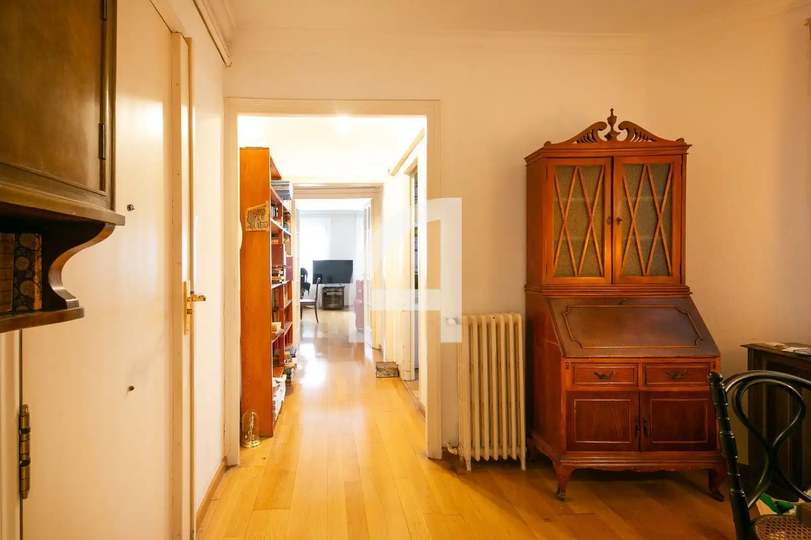 Flat for sale in Barcelona  with Air Conditioner, Heating and Parquet flooring
