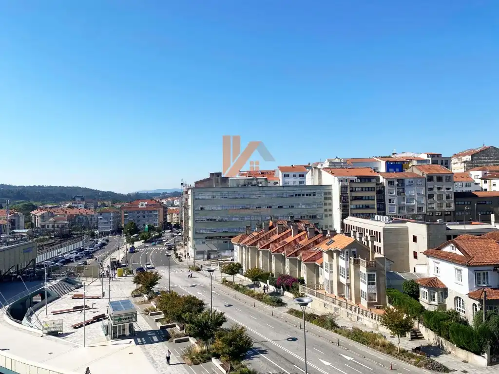 Vista exterior de Pis en venda en Ensanche - Sar