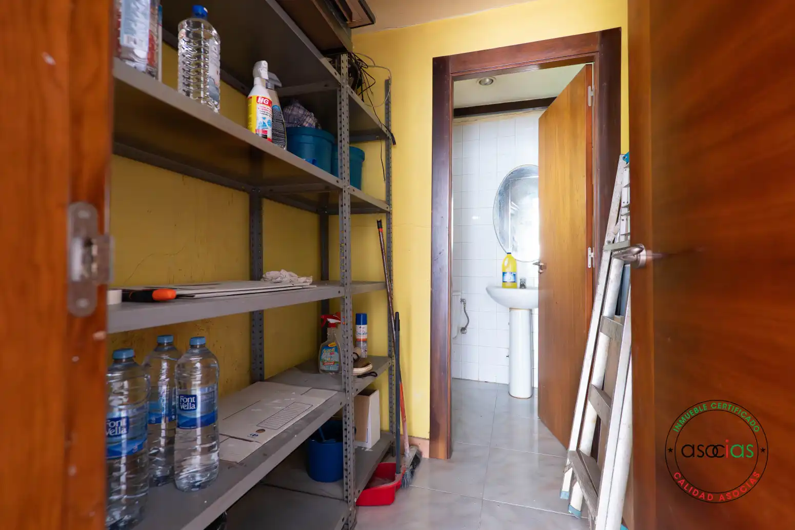 Bathroom of Commercial properties for sale in Gijón 