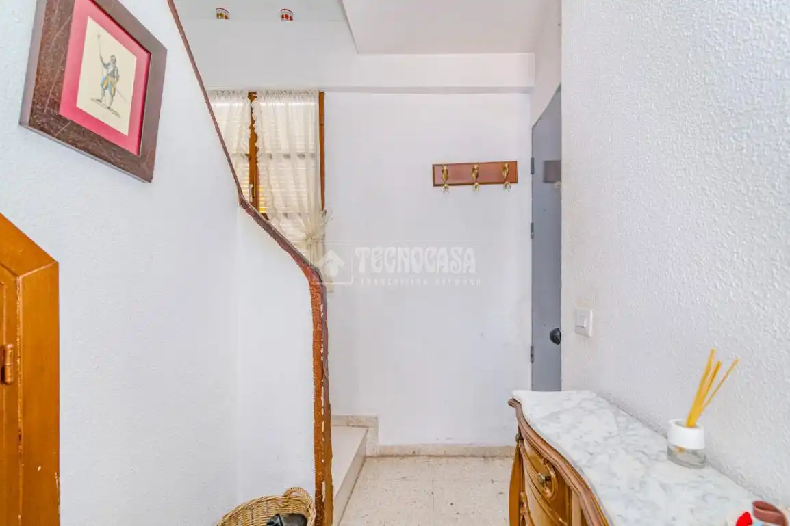 Detached homes for sale in Lucena  with Furnished