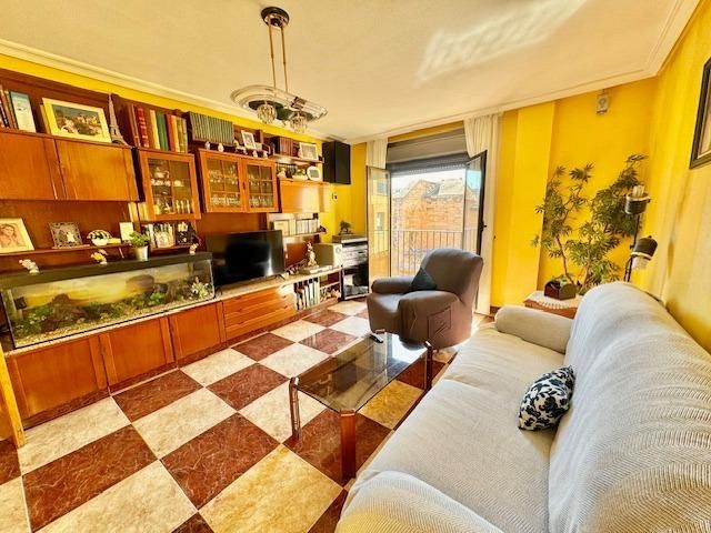 Sala d'estar de Pis en venda en Orihuela amb Aire condicionat, Calefacció i Jardí privat